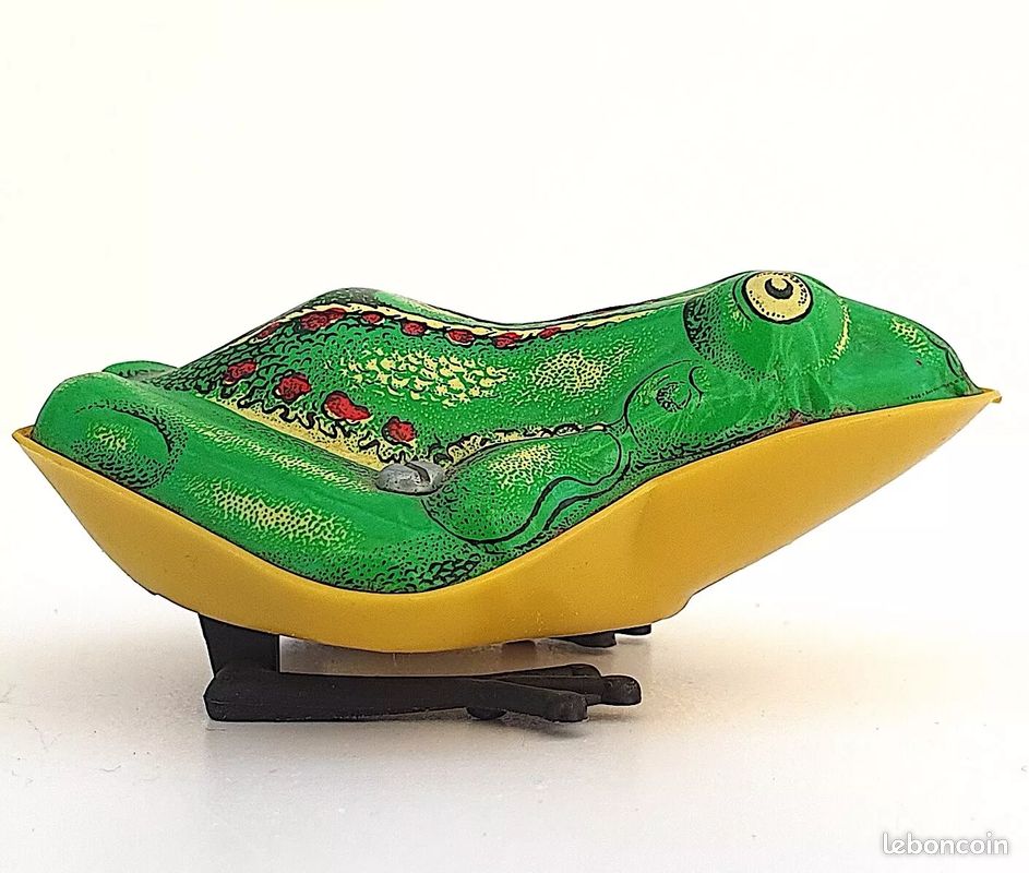 ANCIEN JOUET SOVIETIQUE COLLECTOR GRENOUILLE MECANIQUE CCCP