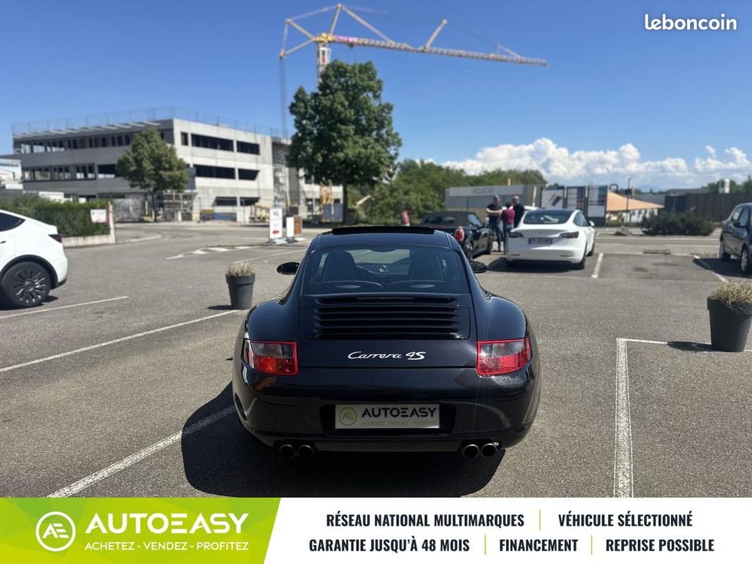 Porsche 911 3.8 FLAT 6 CARRERA 4S (image 8)