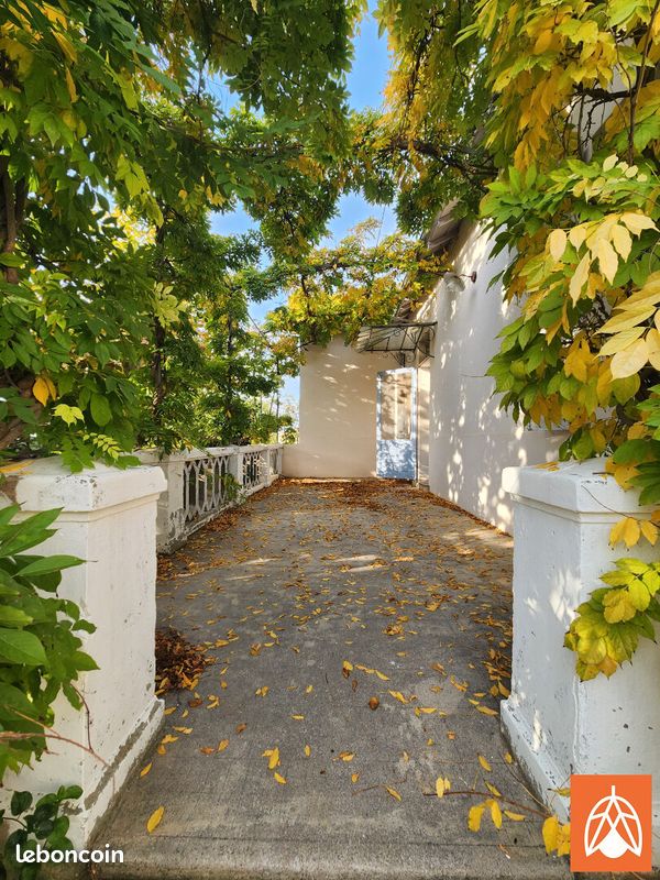 Maison a louer salon-de-provence - 4 pièce(s) - 103 m2 - Surfyn