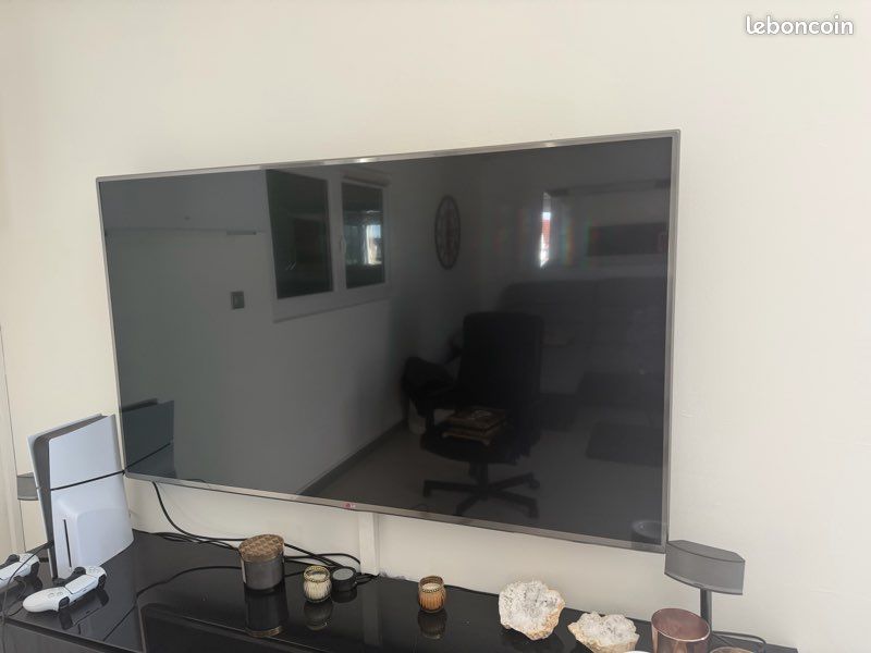 TV LG 60 pouce Full HD (image 3)