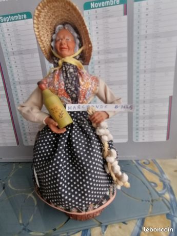SELF Frei: Les Santons de Provence