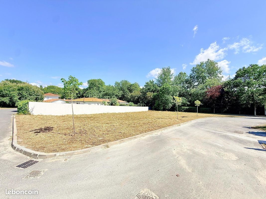 Terrain 1033 m² · à Anglet · 1 033 m² · 449 000 €