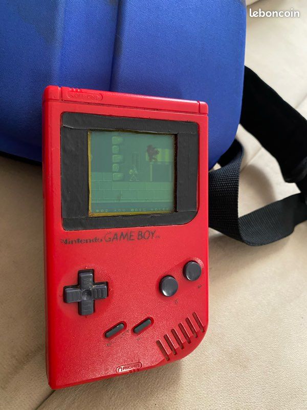 Console de jeu nitendo game boy color jaune + 8 jeux tintin à Palaiseau