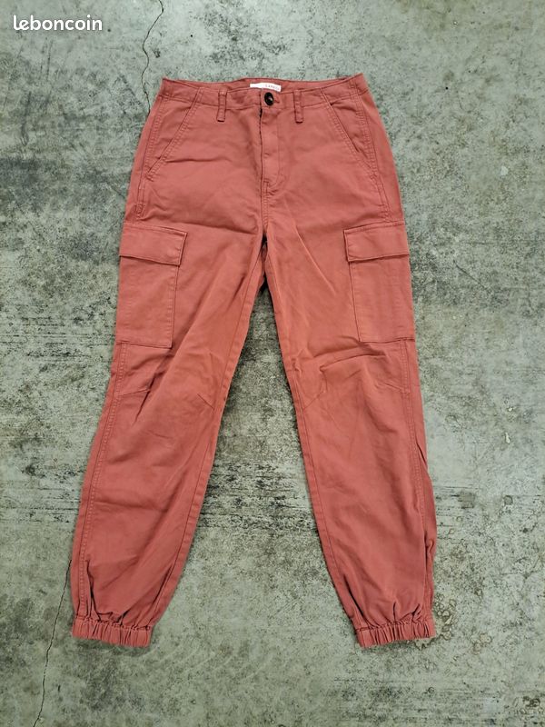 Pantalon avec poches sur les côtés (image 1)