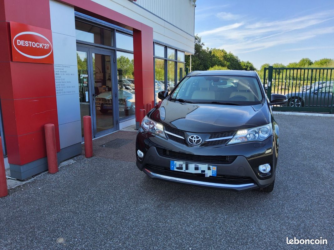 TOYOTA RAV4 150 D-CAT AWD FAP Lounge A (image 4)