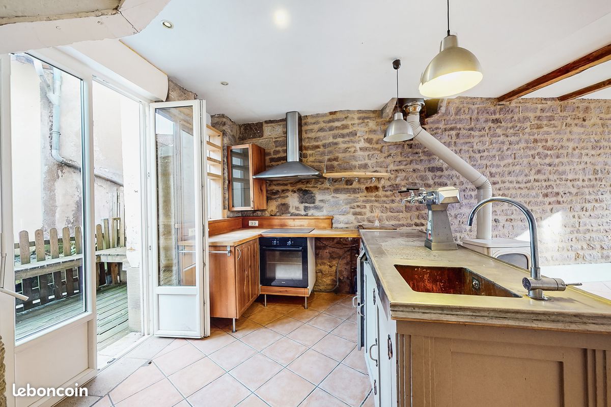 Appartement 4 pièces 107 m² · à Épinal · 107 m² · 149 000 €