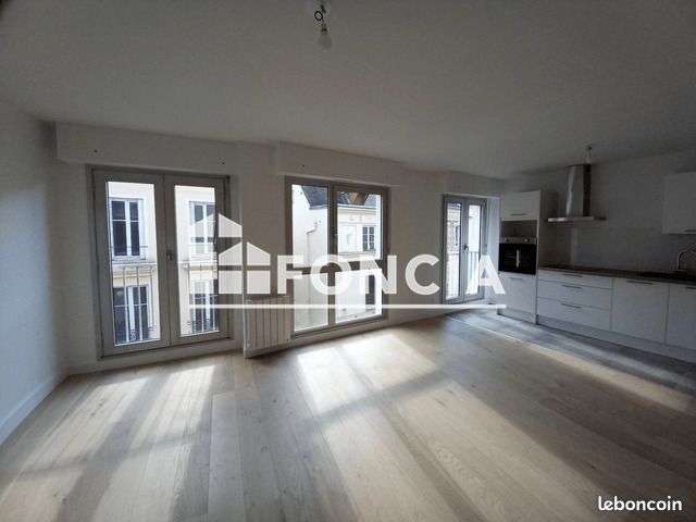 Appartement 3 pièces 73 m² · à Chartres · 73 m² · 900 €