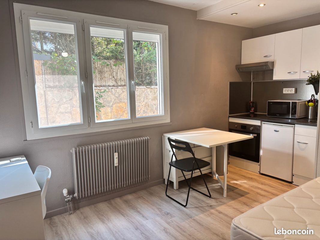 Appartement 1 pièce 19 m² · à Dijon · 19 m² · 550 €