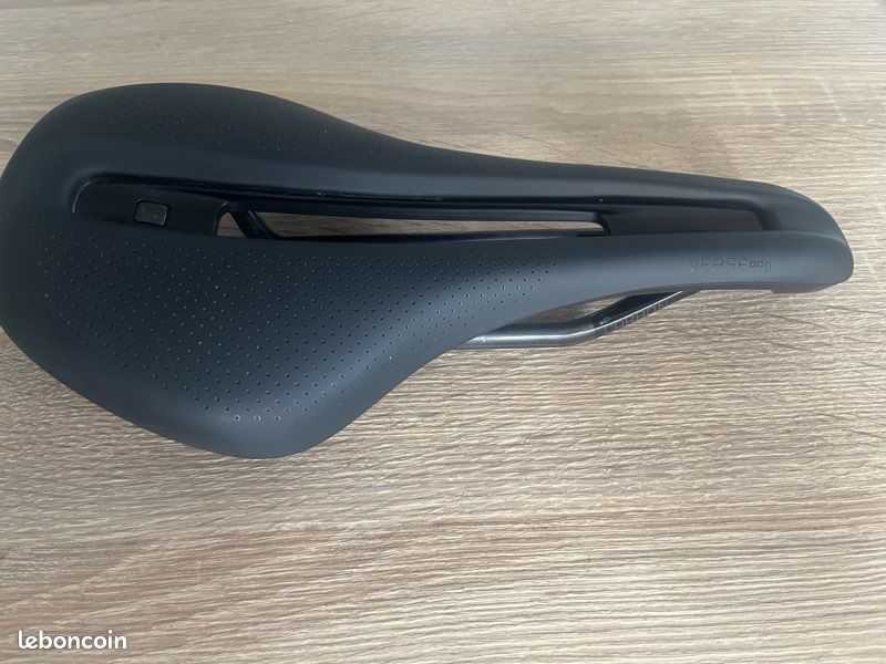 Selle vélo de route bontrager verse pro Équipements vélos