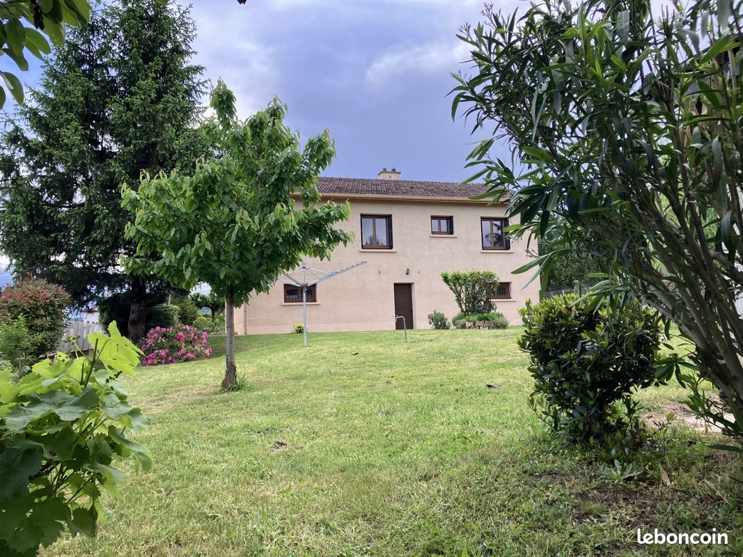 Maison 4 pièces 97 m² · à Vaugneray · 97 m² · 390 000 €