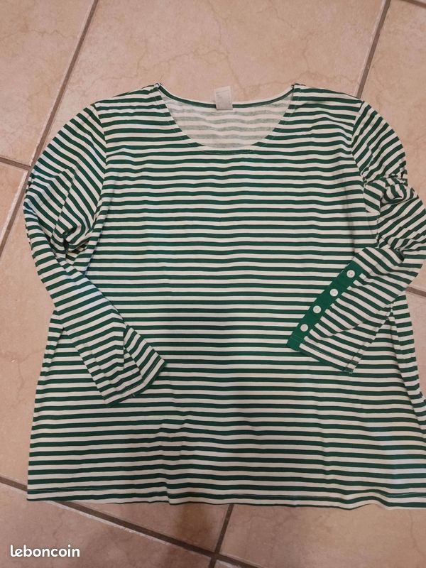 Lot vêtements femme taille 46/48 (image 4)