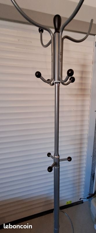 Porte manteau et parapluie marbre noir et aluminium (image 3)