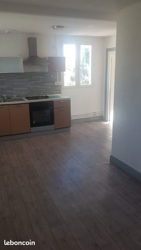Appartement 1 pièce 38 m² · à Bourges · 38 m² · 400 €/mois