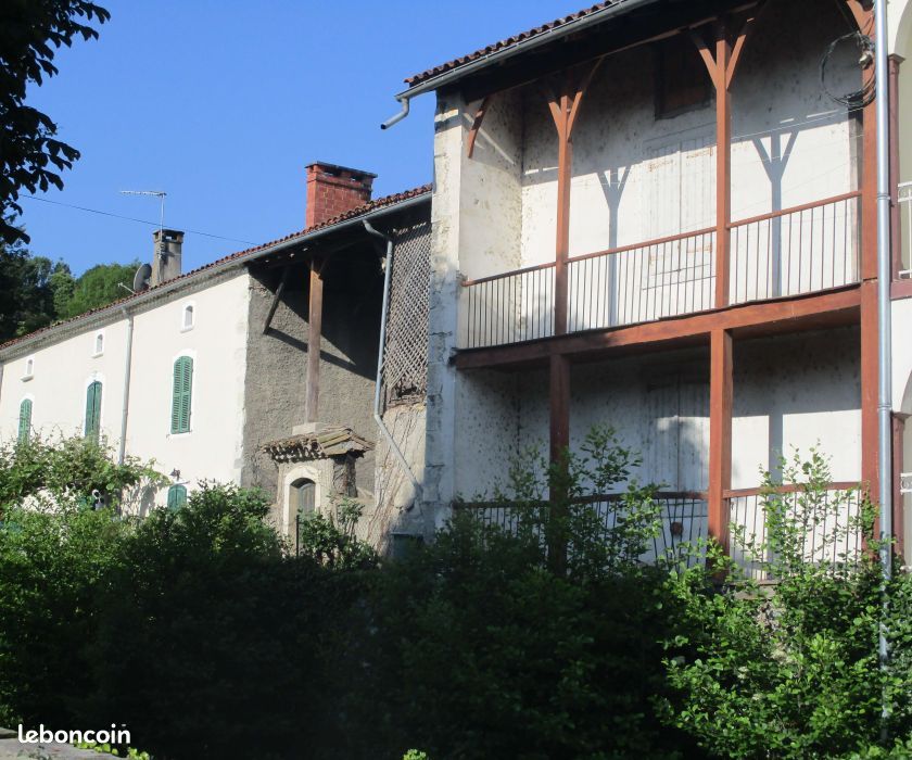 Maison 2 pièces 100 m² · à Prat-Bonrepaux · 100 m² · 74 500 €