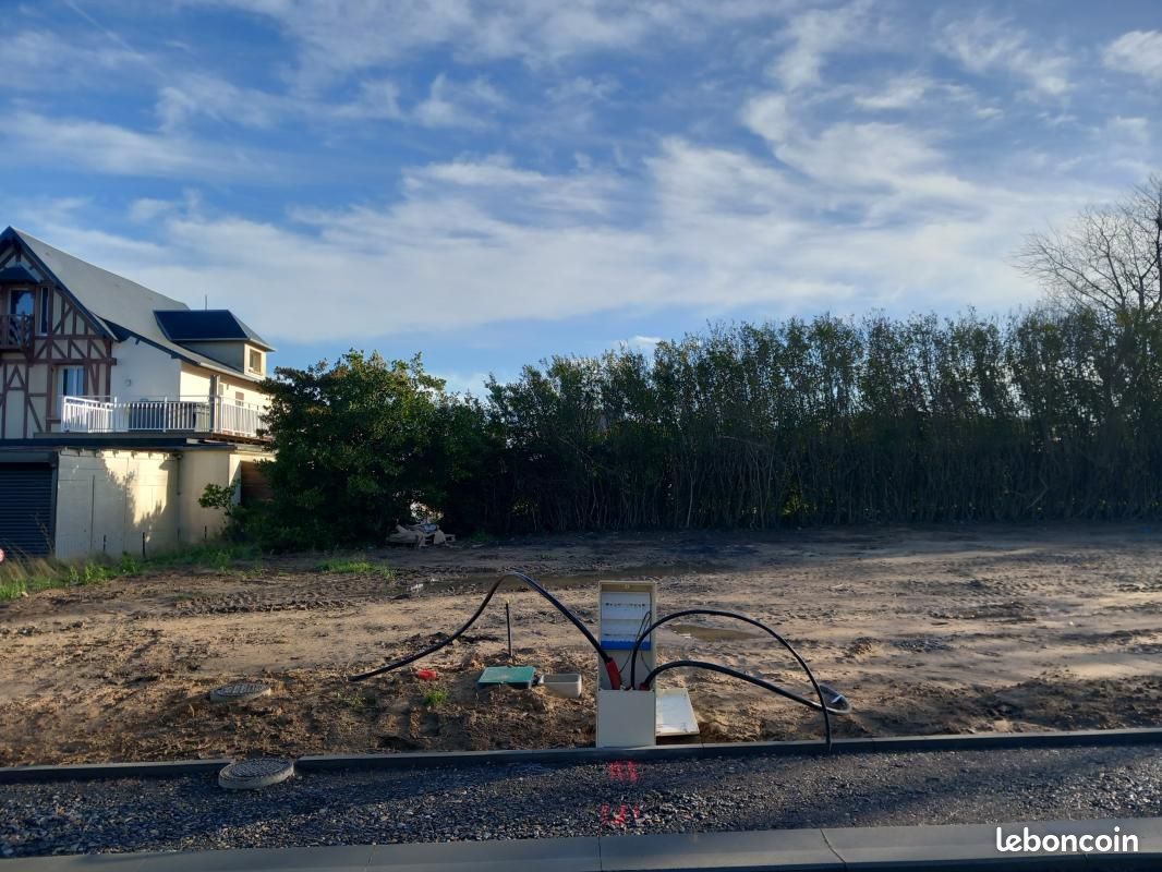 Terrain 495 m² · à Bernières-sur-Mer · 159 900 €