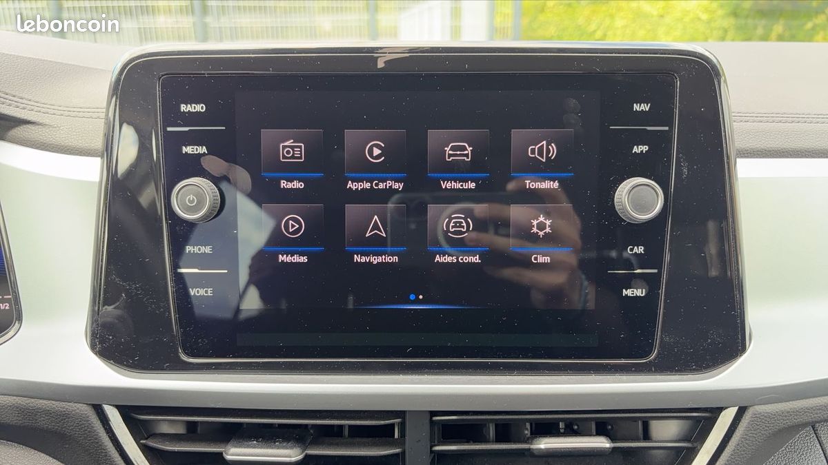 Volkswagen T-Roc 1.5 TSI EVO 150 Life (image 22)