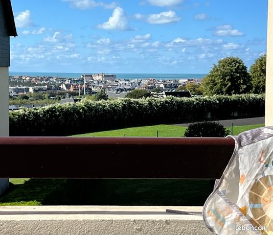 Octobre à avril : 3 pièces avec balcon et parking