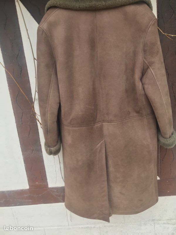Vends manteau cuir retourné et mouton pour femme (image 8)