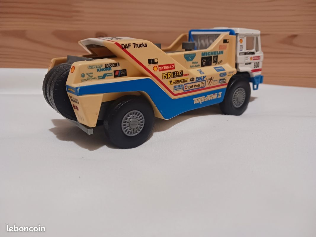PLAYMOBIL - CAMION Paris Dakar EUR 80,00 - FR