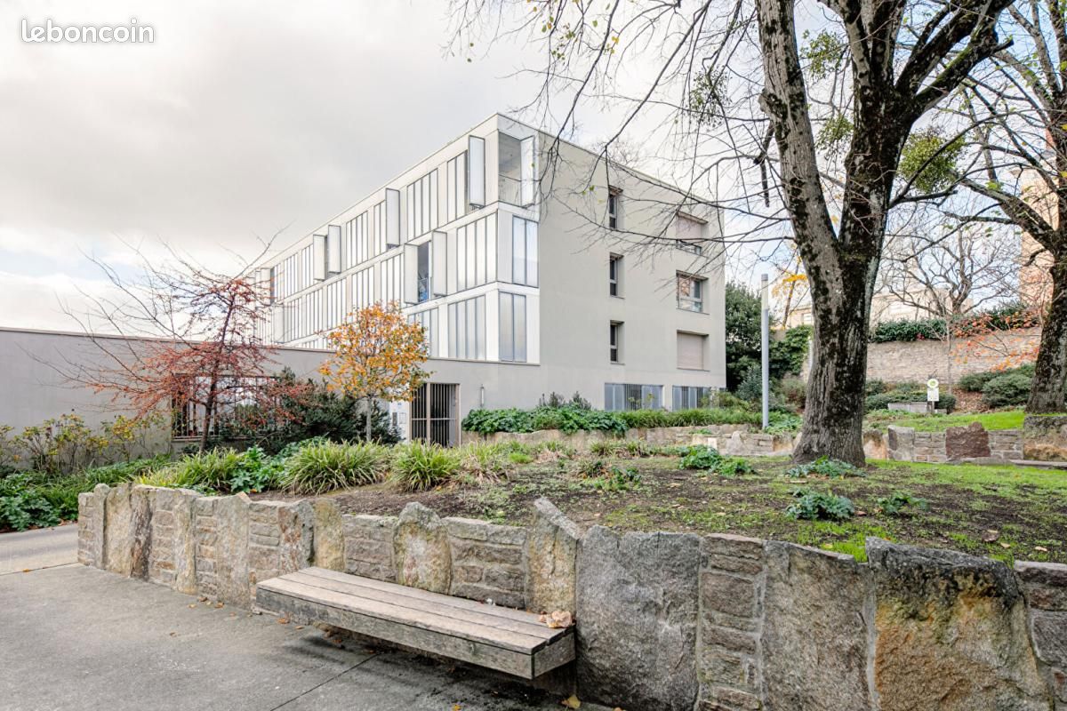 Parking Nantes · 18 500 €