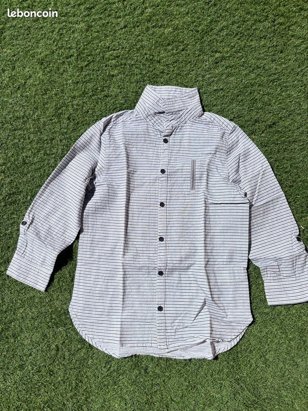 Chemise boutonnée, à nouer, col V, manches ballon 7/8