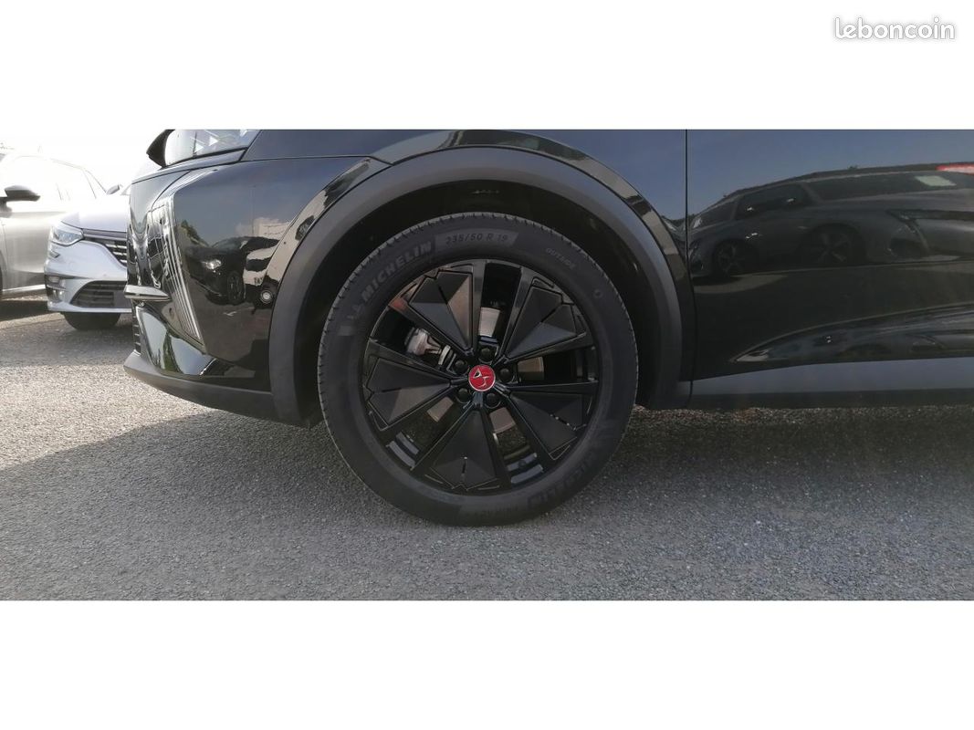 DS DS 7 CROSSBACK 1.5 BlueHDi 130 EAT8 Performance Line + (image 24)