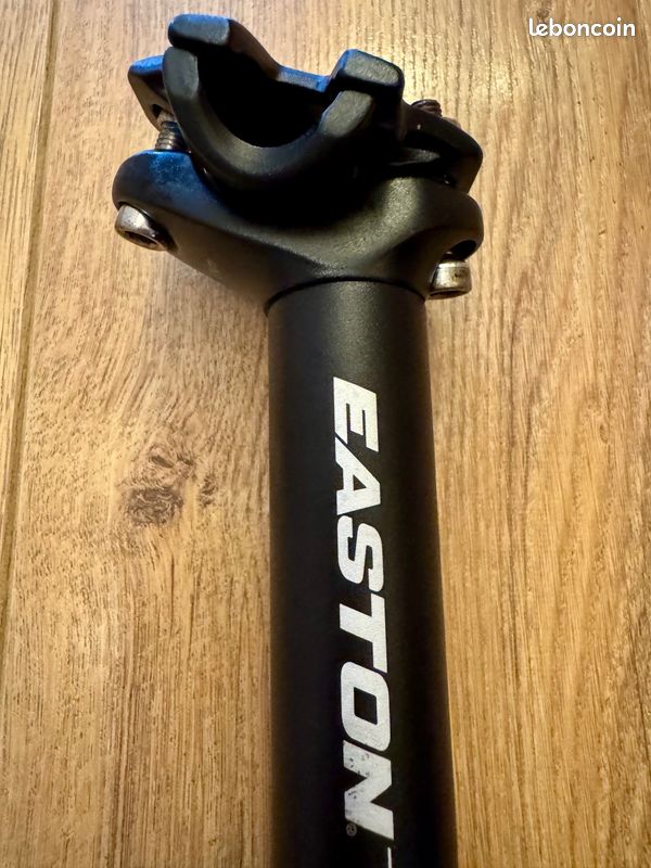 Tige de selle carbone 27.2mm (Gebraucht) in Geneve für CHF 50 – mit