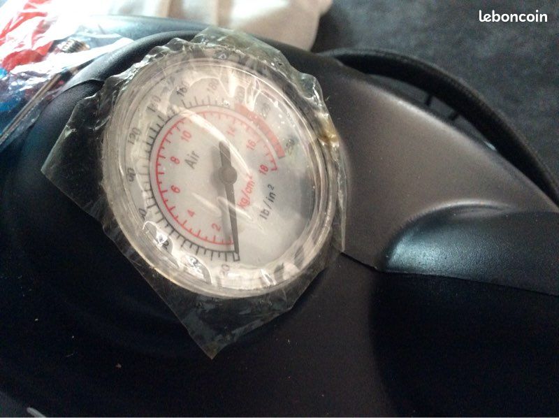 Mini compresseur neuf (image 2)