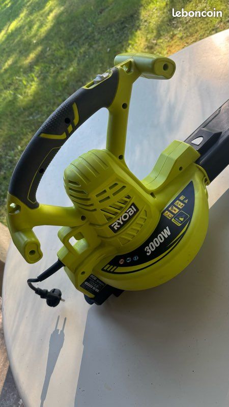 Aspirateur Souffleur Broyeur Ryobi 3000W – Très bon état (avec boîte) (image 3)
