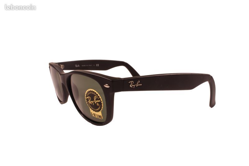 Lunettes de soleil Ray-Ban New Wayfarer Noires Accessoires