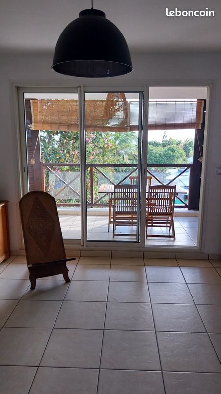 Appartement 2 pièces 57 m² · à Saint-Pierre · 57 m² · 880 €/mois
