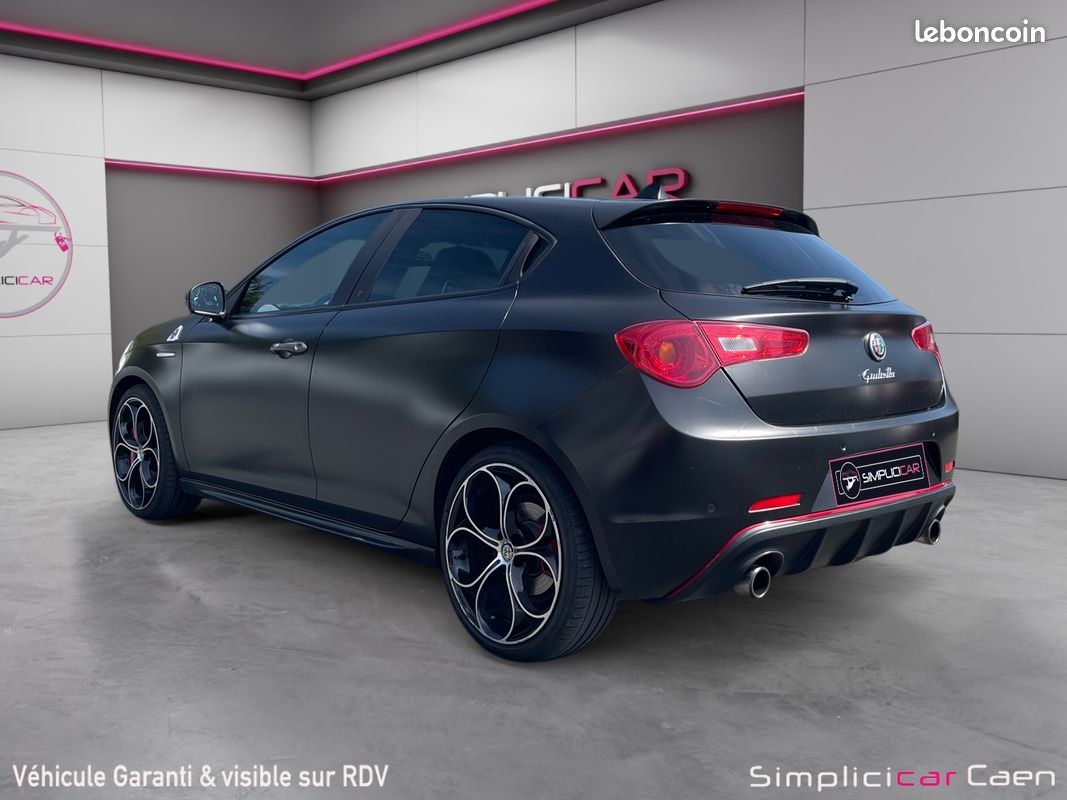 ALFA ROMEO GIULIETTA 1750 TBI 240 VELOCE S TCT 240Ch - Systeme Audio Bose - Garantie 12 mois (image 3)