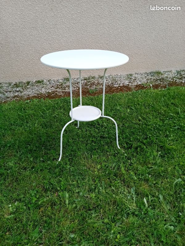 Table guéridon de jardin