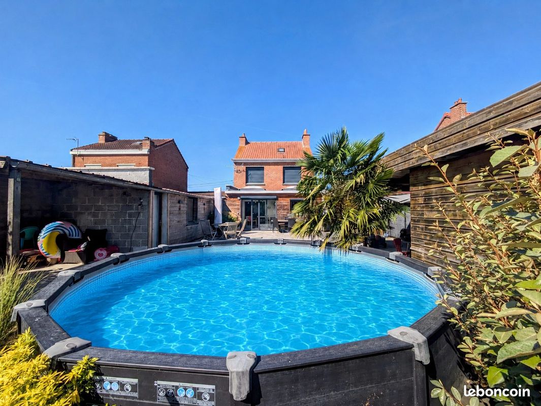 Maison 6 pièces 150 m² · à Lestrem · 150 m² · 260 000 €