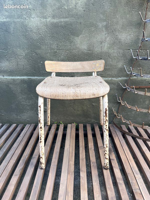 Chaise écolier ou d’atelier dossier bas (image 1)
