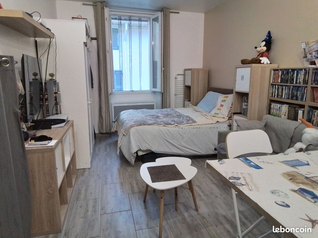 Appartement 1 pièce 24 m² · à Solliès-Pont · 24 m² · 119 000 €