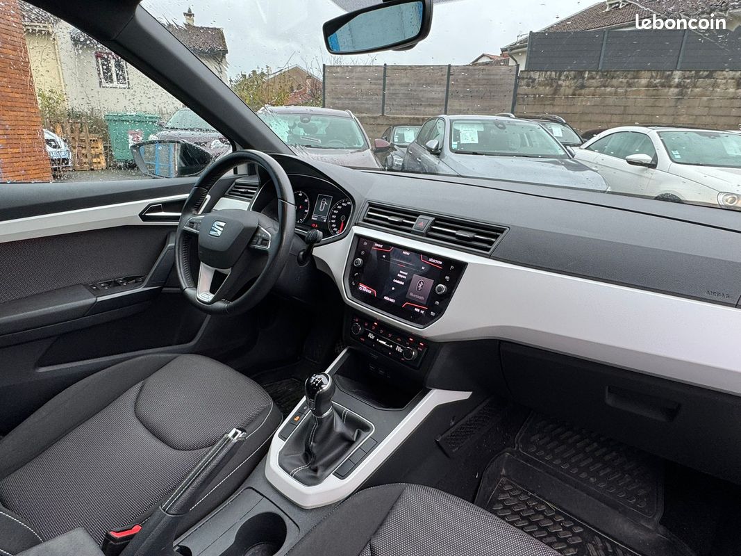Seat arona 1.6 tdi 115ch xcellence (image 4)