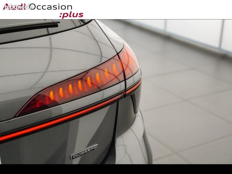 Audi A6 Avant 2.0 TFSI 299ch e-hybrid S line Quattro S tronic 7 (image 7)