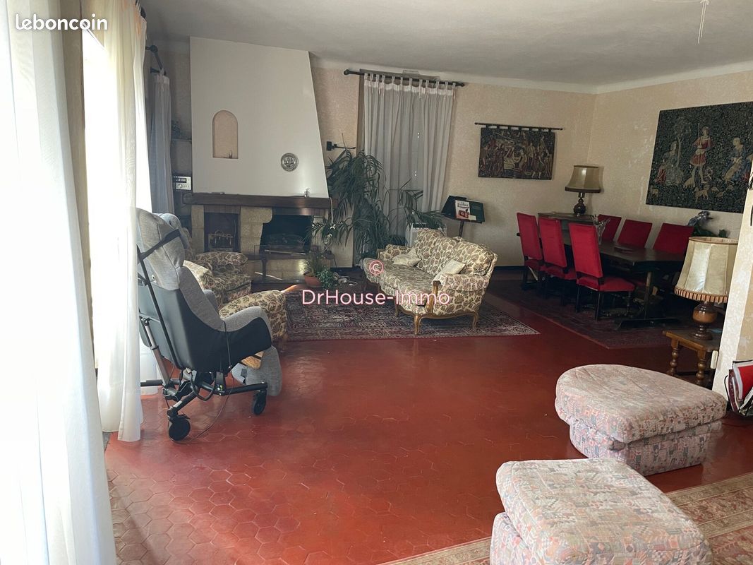 Appartement 7 pièces 225 m² · à Alès · 225 m² · 231 000 €