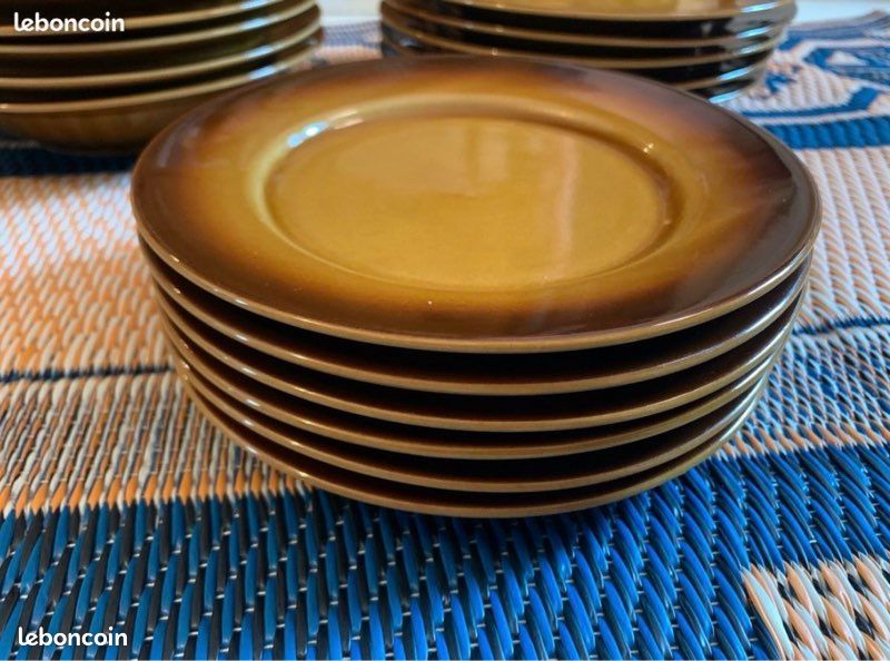 Lot de 16 assiettes en grès vintage – Tulowice Poland (image 3)