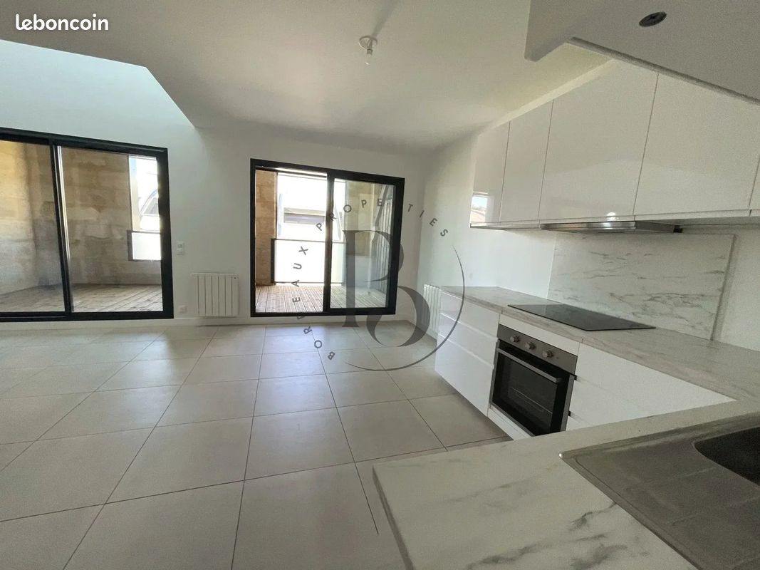 Appartement 4 pièces 88 m² · à Bordeaux · 88 m² · 1 690 €/mois