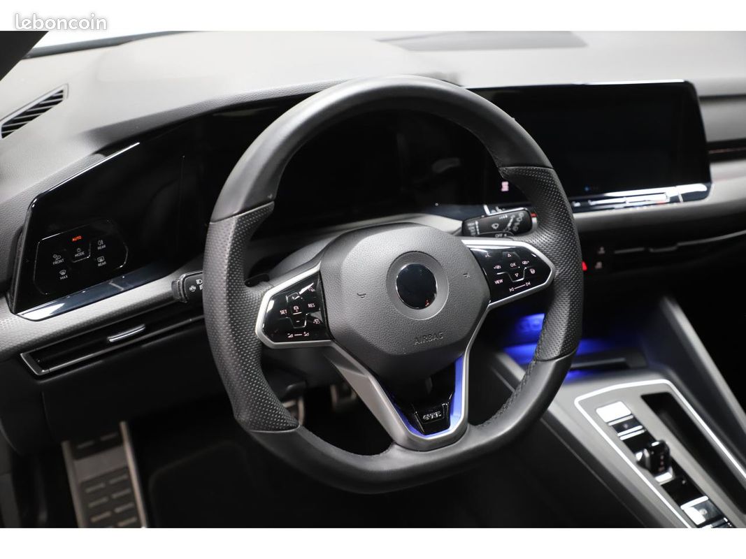 VOLKSWAGEN GOLF VIII GTE 1.4 eHybrid 245 - DSG 6 (image 12)