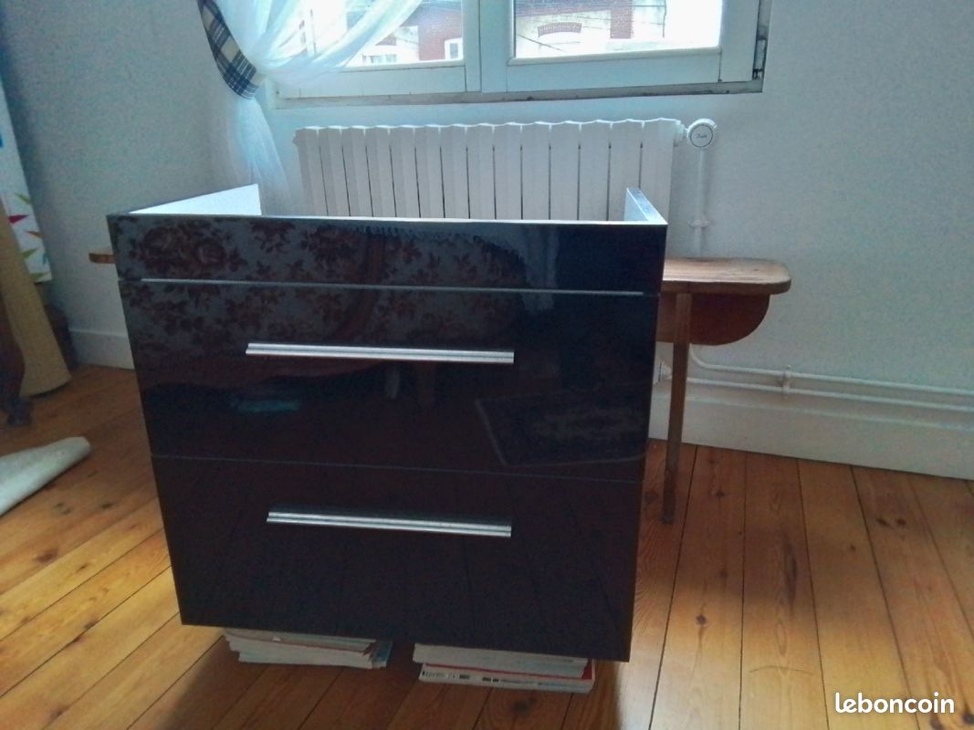Meuble de salle de bain (image 2)