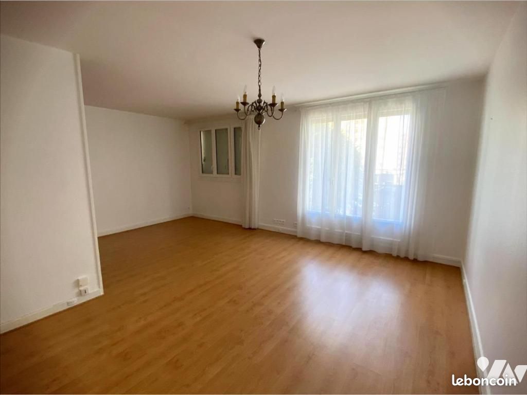 Appartement 4 pièces 68 m² · à Dreux · 68 m² · 73 500 €