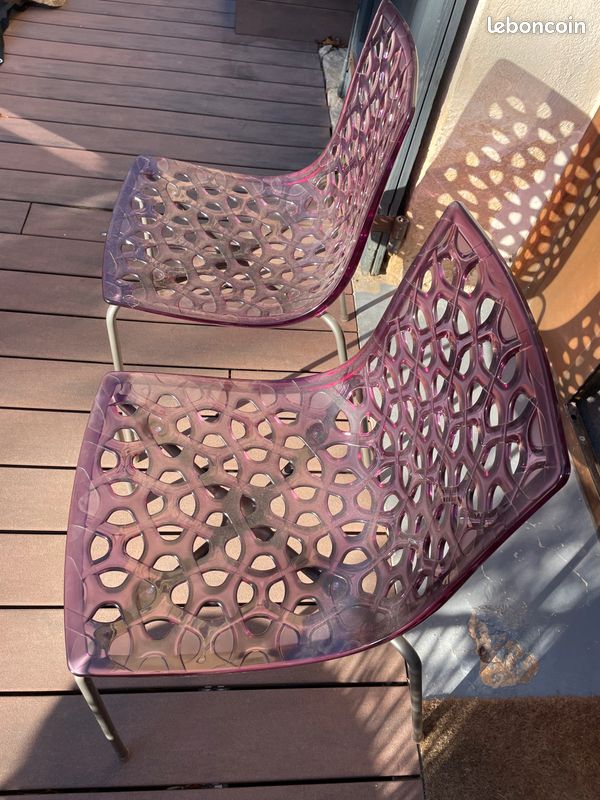 Chaises modernes (image 2)