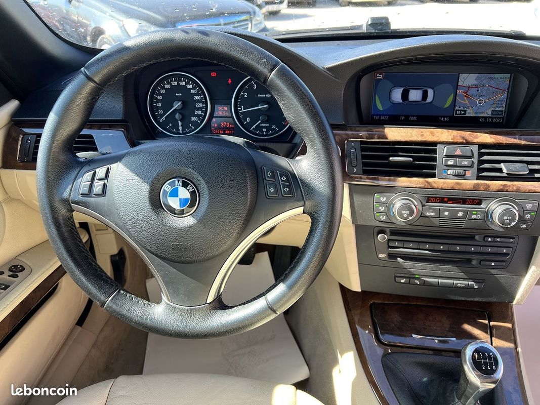 Feu Arriere BMW Serie 3 Cabriolet (E36) du 03/92 a 04/99 Gauche chauffeur Blanc Feu Arriere BMW Serie 3 Cabriolet (E36) du 03/92 a 04/99 Gauche chauffeur Blanc