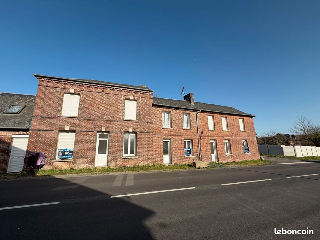 Appartement 3 pièces 43 m² · à Grand Bourgtheroulde · 43 m² · 440 €/mois