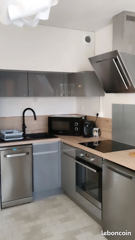 Appartement 1 pièce 23 m² · à Sanary-sur-Mer · 23 m² · 680 €/mois