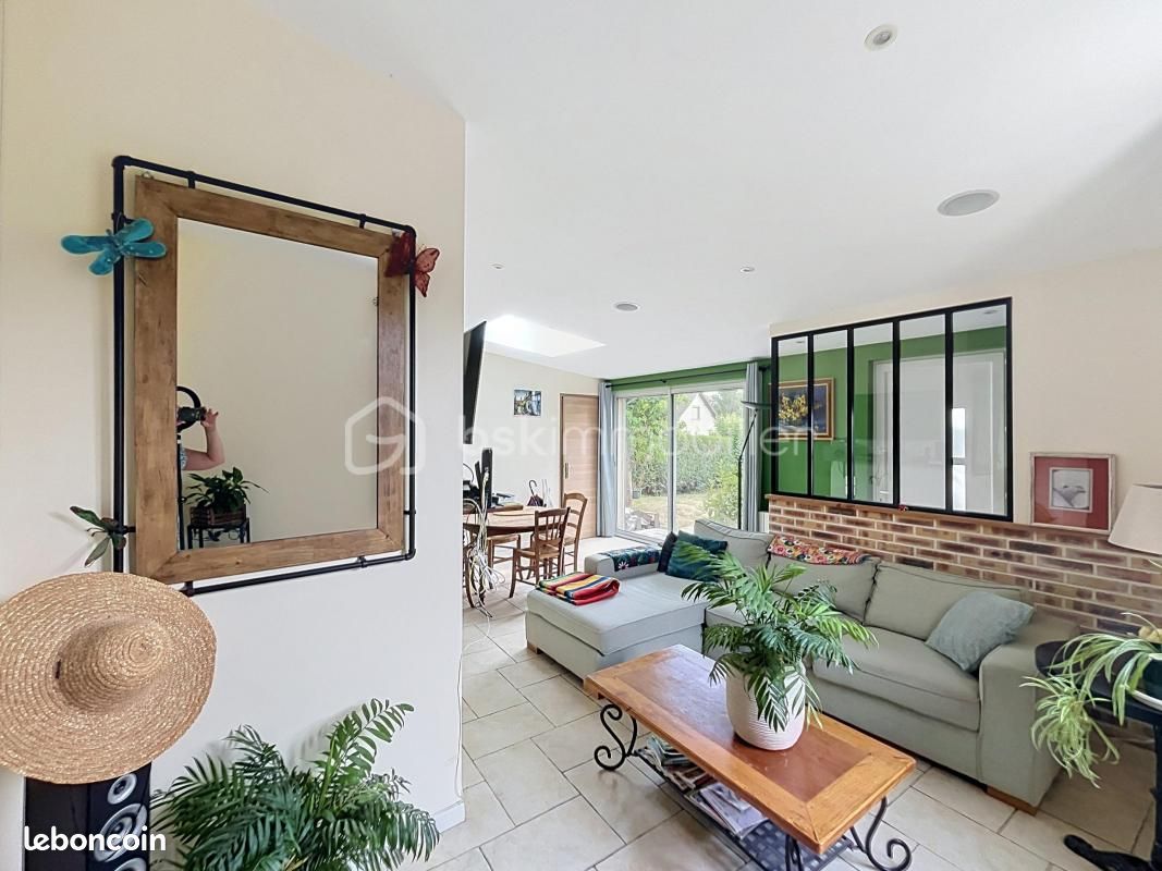 Maison 4 pièces 767 m² · à Méru · 767 m² · 287 000 €