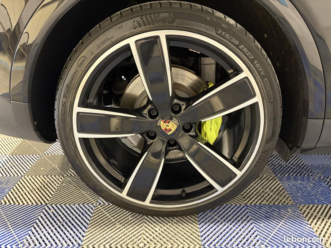 PORSCHE CAYENNE E-Hybrid 3.0 V6 462 ch Tiptronic BVA S (image 16)